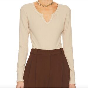 Bobi split v neck crop top